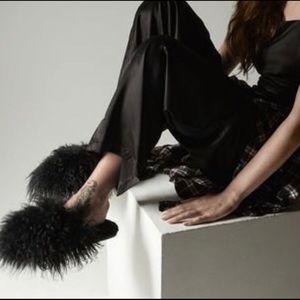 Ugg Fluff Momma Slipper